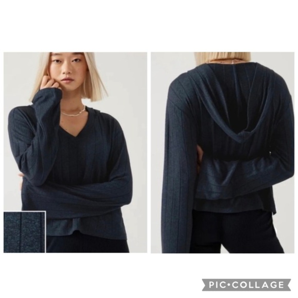 Athleta Harmony Pose Hoodie Dark Sardinia Blue Ribbed V-Neck Knit Pullover Small